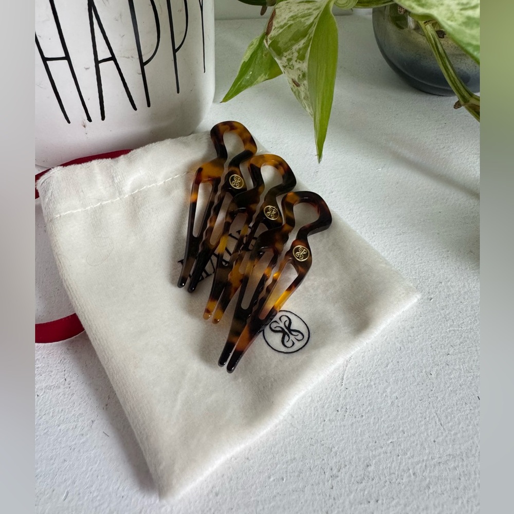 NWOT - Lialys Tortoise Shell Hair Pins